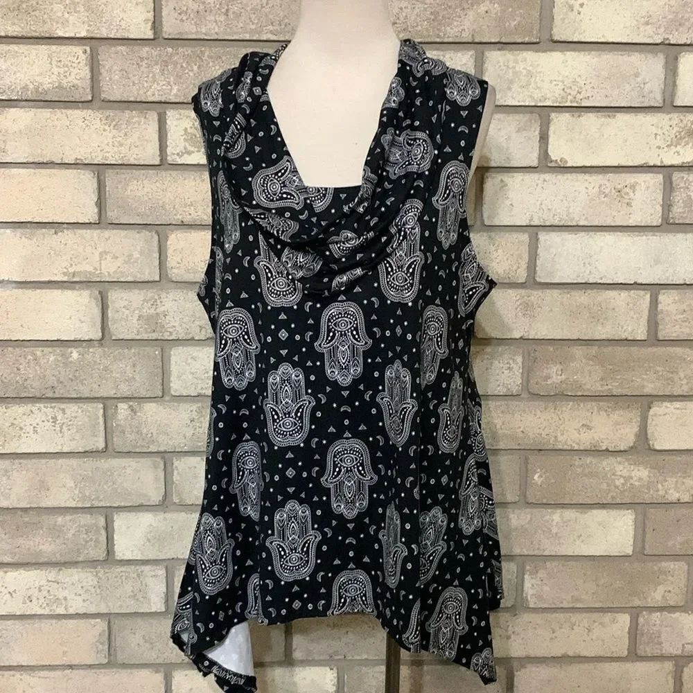 3for$20 blouse 2xl runs a bit on smaller side